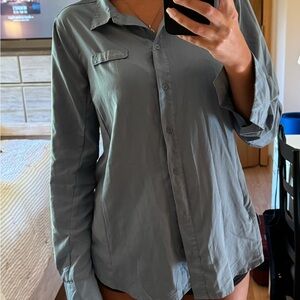 Medium Eddie Bauer Button Down Long Sleeve Shirt